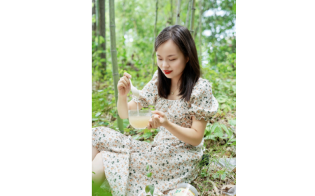 為何99%漂亮女性每天都在喝一杯有機(jī)野生葛根粉？